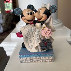 Jim Shore Disney Traditions